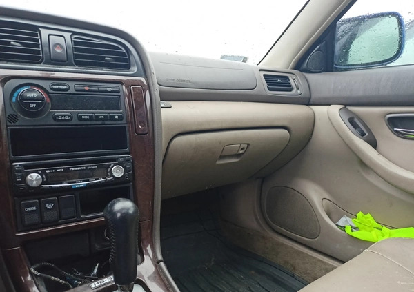 Subaru Outback cena 2900 przebieg: 264000, rok produkcji 2000 z Warszawa małe 46